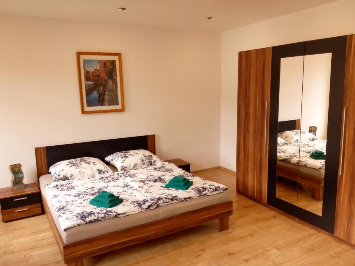 Apartmán Albreit 2 Jáchymov Esterno foto